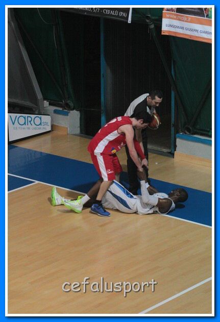130323 Aquila 200_tn.jpg